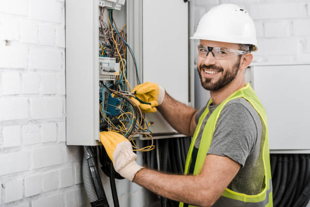 Best Circuit Breaker Repair  in Oconto Falls, WI